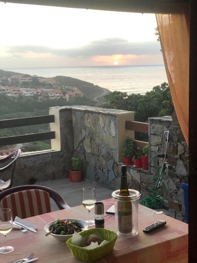 Sardegna-Ferienwohnung Mit Emotionale Meeres Blick Torre dei Corsari Exterior foto